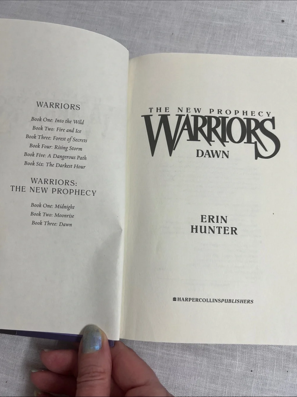 🌞 Warriors The new prophesy Dawn Erin Hunter National Bestselling author